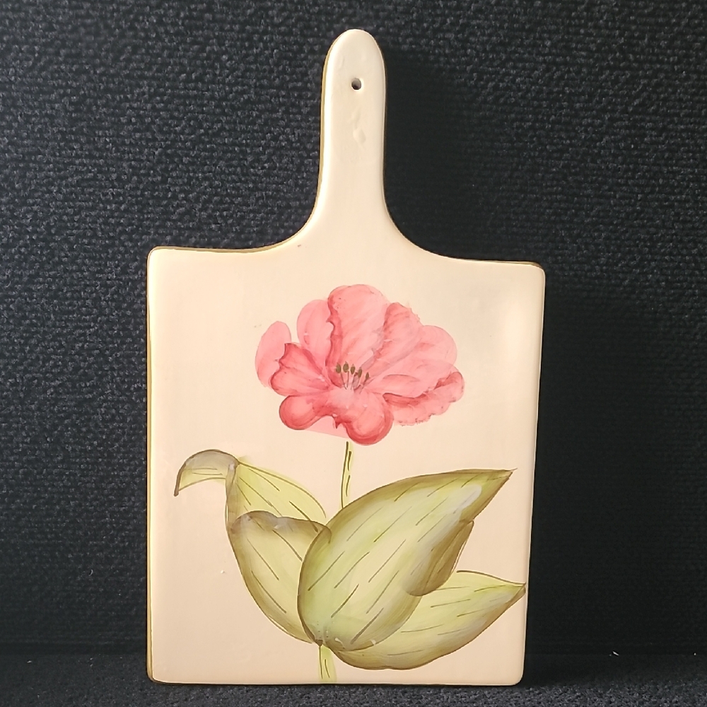 Elegant Cream Floral Cutting Board Style-Eyes